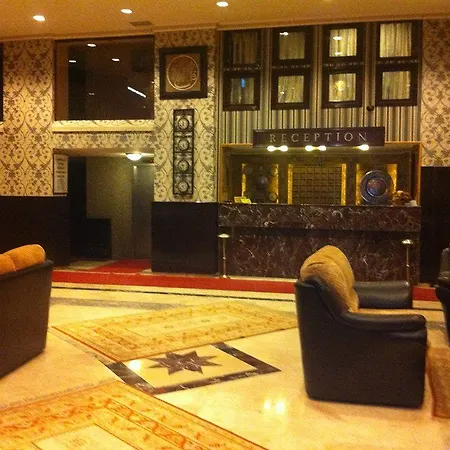 Hotel Capital 3*